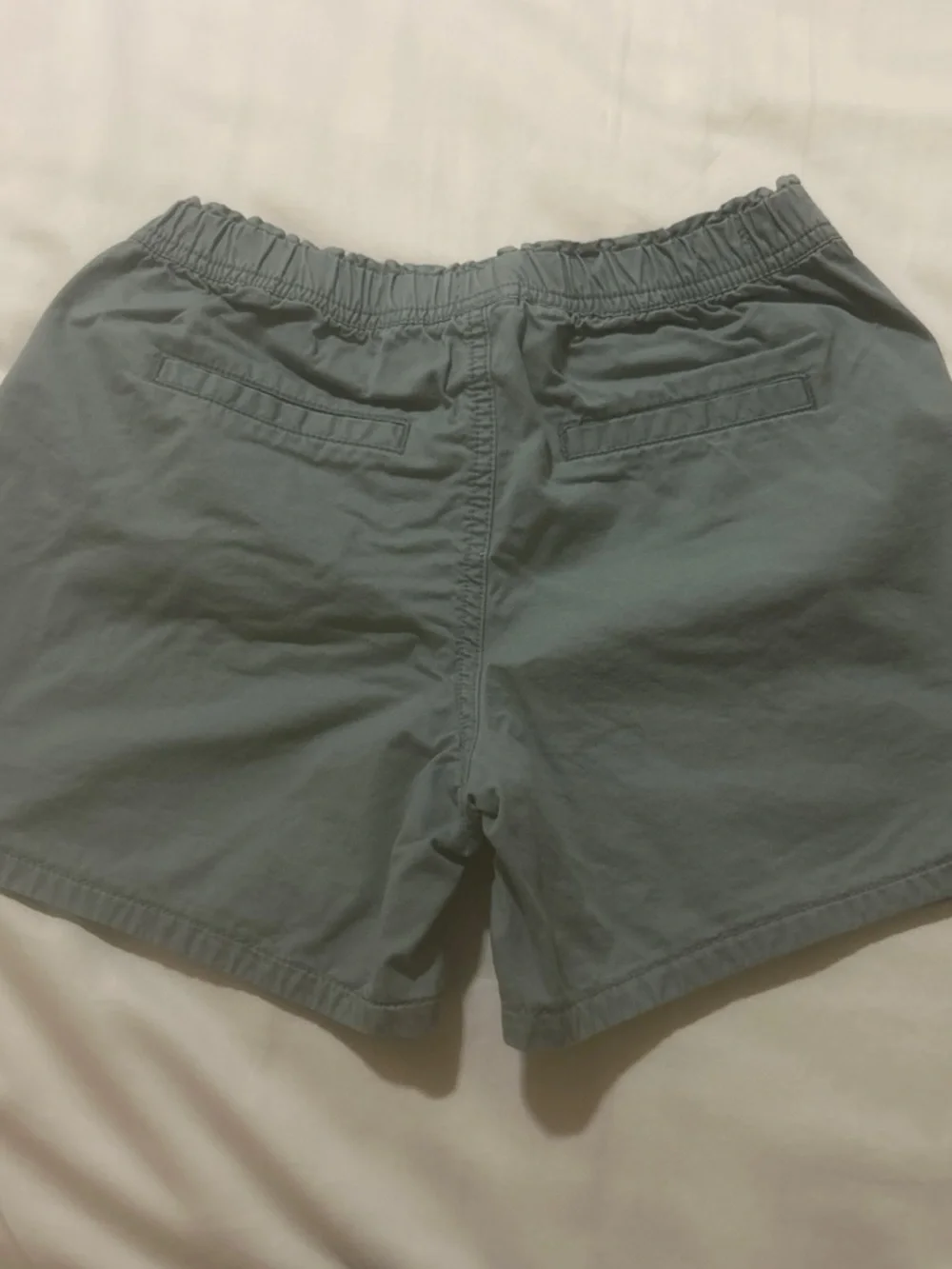 Gap kids green cargo shorts XL